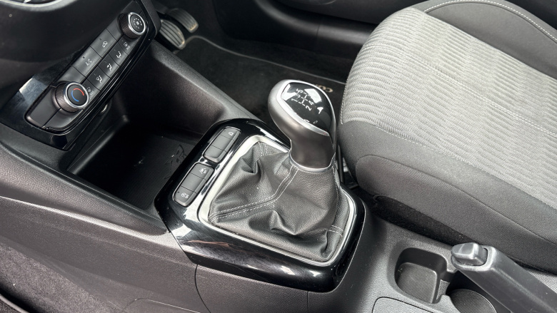 Vauxhall Corsa 1.2 Design 5dr Petrol Hatchback